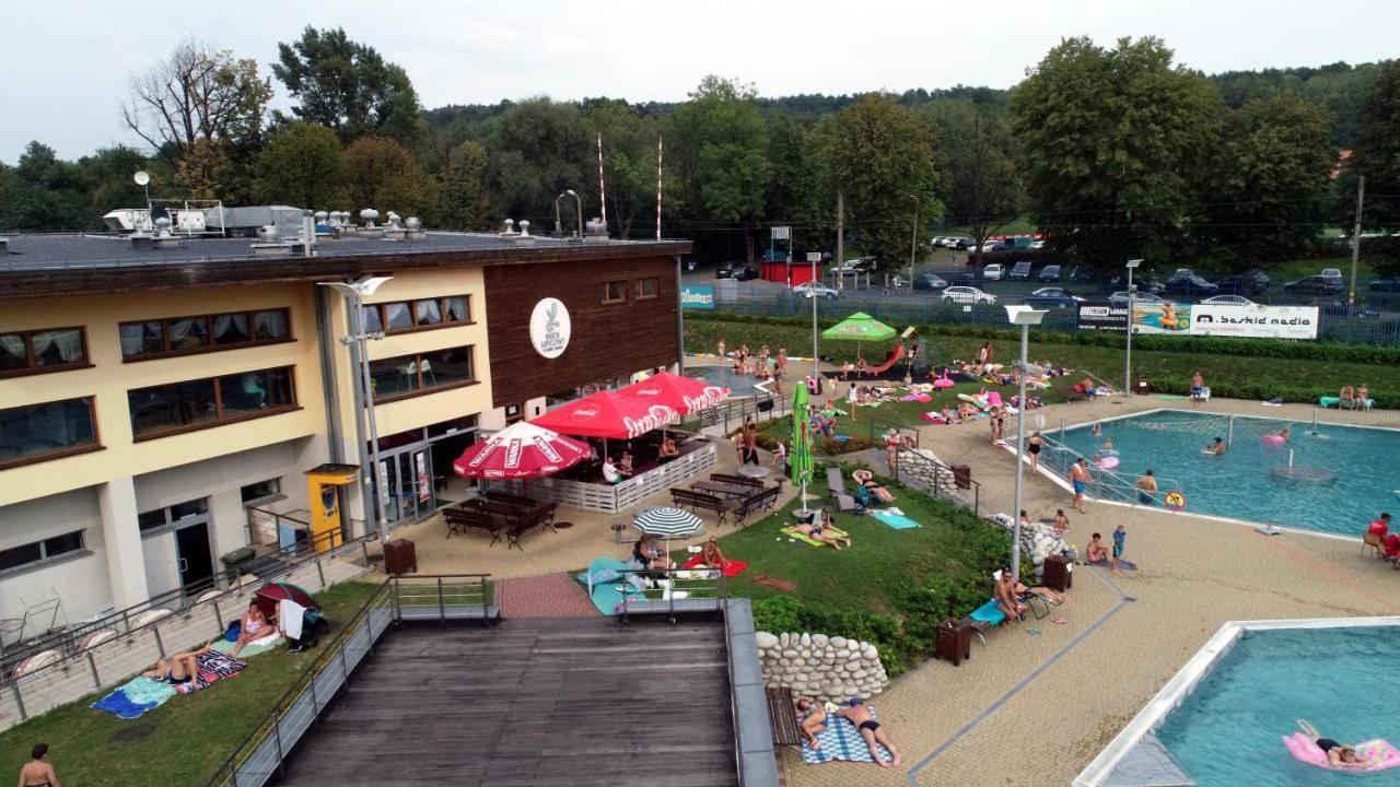 Noclegi Nad Basenem Andrychów Esterno foto